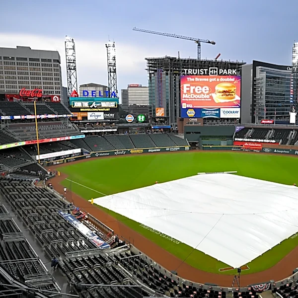 Start of Braves-Rockies delayed due to rain
