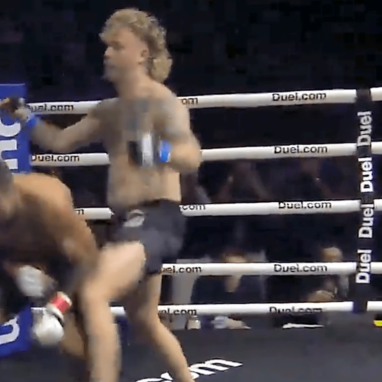 Mike Perry dislocates shoulder, Brandon Jenkins delivers upset victory with first-round finish