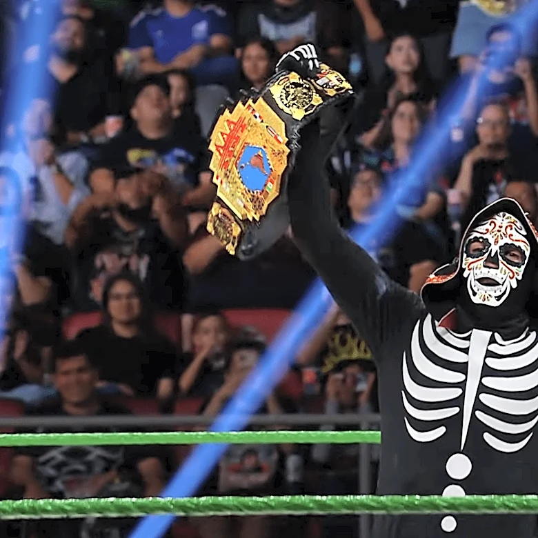 La Parka wins Latin American Championship at Ola de Calor