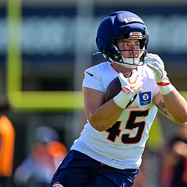 Denver Broncos cut tight end Lucas Krull