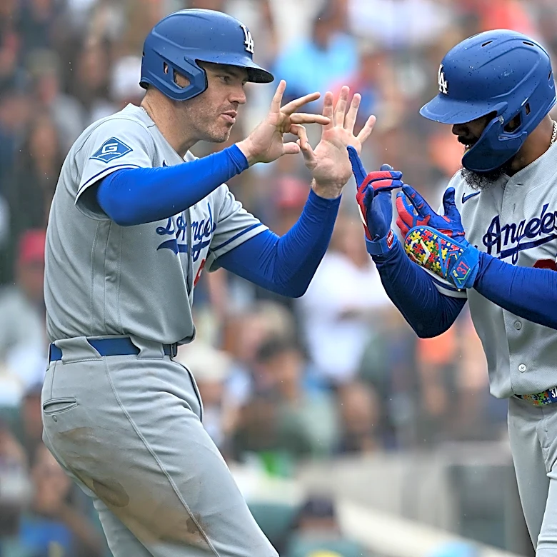 Dodgers finally find some offense, backing stingy Tyler Glasnow