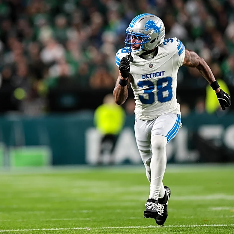 Detroit Lions waiving CB Nick Whiteside