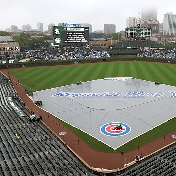 Reds/Cubs Sunday Night Baseball game to begin in rain delay