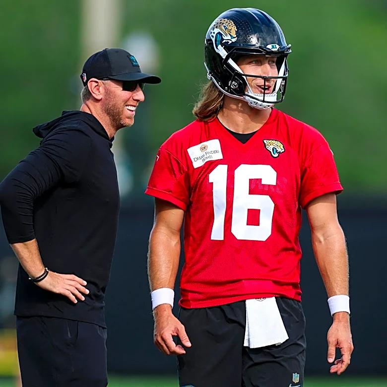 Jaguars’ initial 53-man roster includes surprises at LB, answers at QB