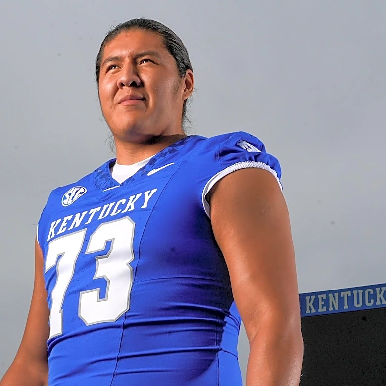 Former Kentucky OL Shiyazh Pete waived by the Dallas Cowboys