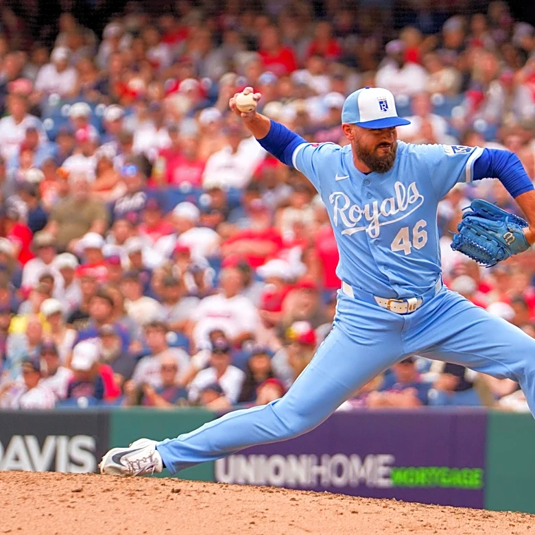 Yankees claim reliever John Schreiber off waivers from Royals