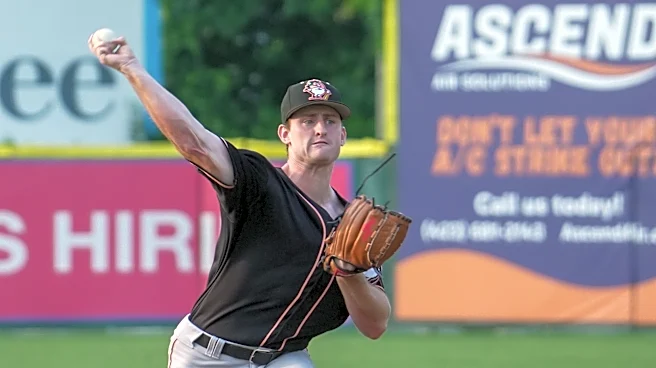 Braves will be calling up Blake Burkhalter and Kyle Farmer as September call-ups, per report
