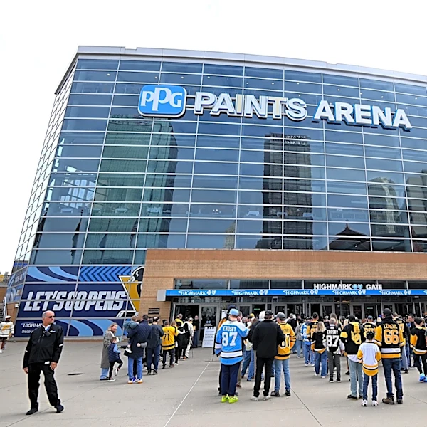 Katie Florio named new rinkside reporter for SportsNet Pittsburgh