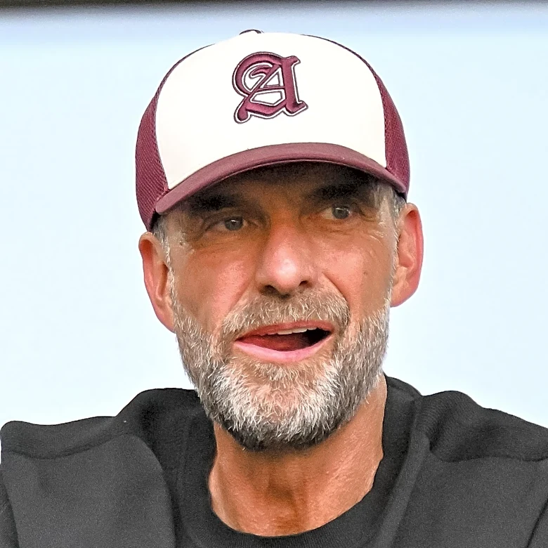 Jürgen Klopp making his rounds