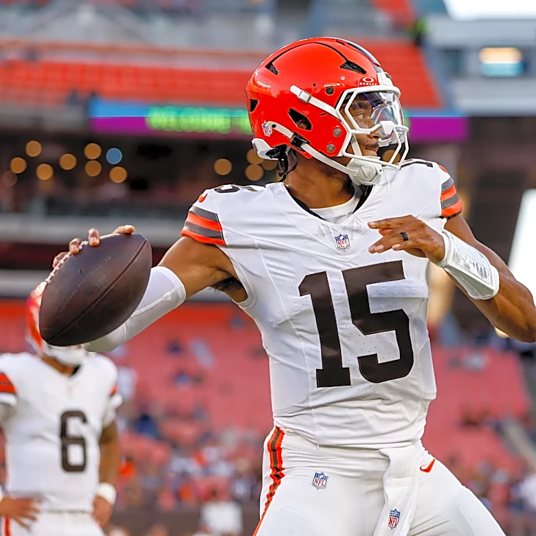 Browns: Rookie QB working to be more than just a physical threat