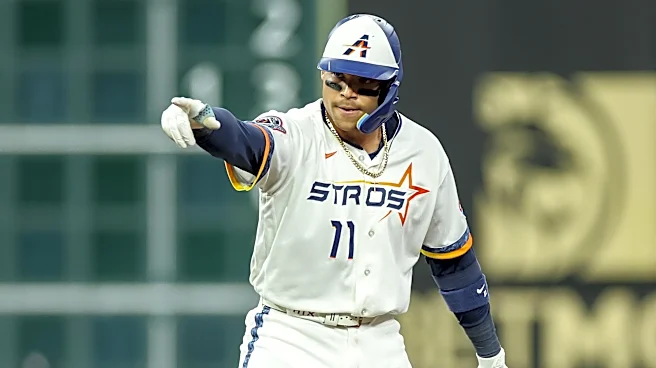 Velazquez, Smith Power Astros Past White Sox 6-3