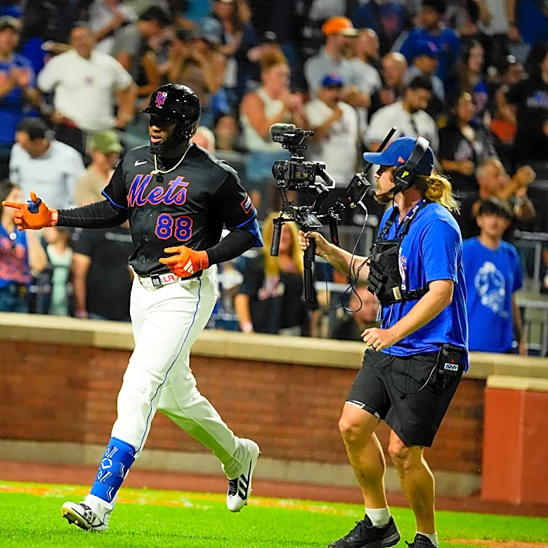 Mariners News: Michael Rucker, Luis Robert Jr., and Ethan Salas