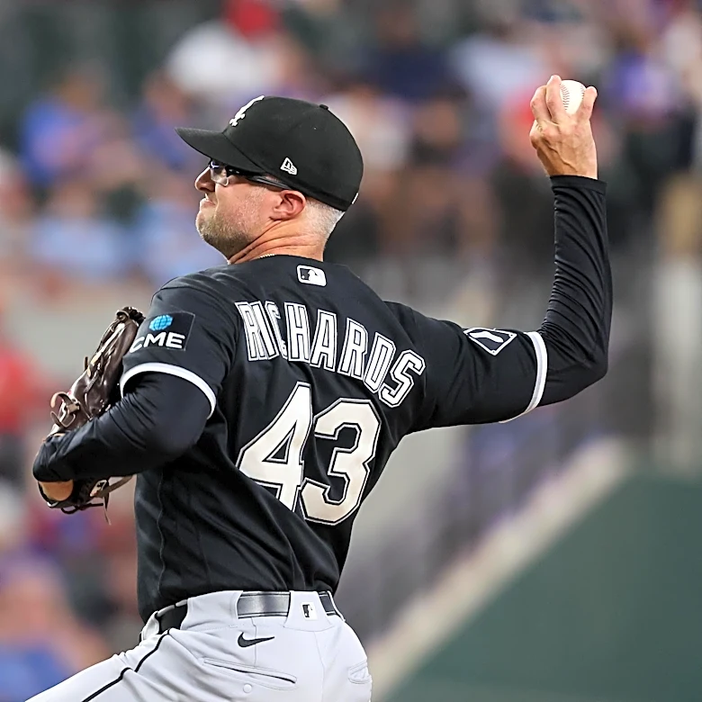 Rangers sign Trevor Richards, recall Cam Cauley
