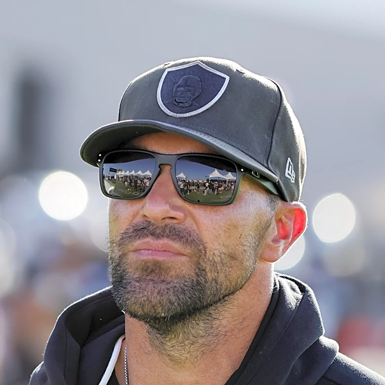 Rob Leonard settling into new role as Las Vegas Raiders’ defensive coordinator