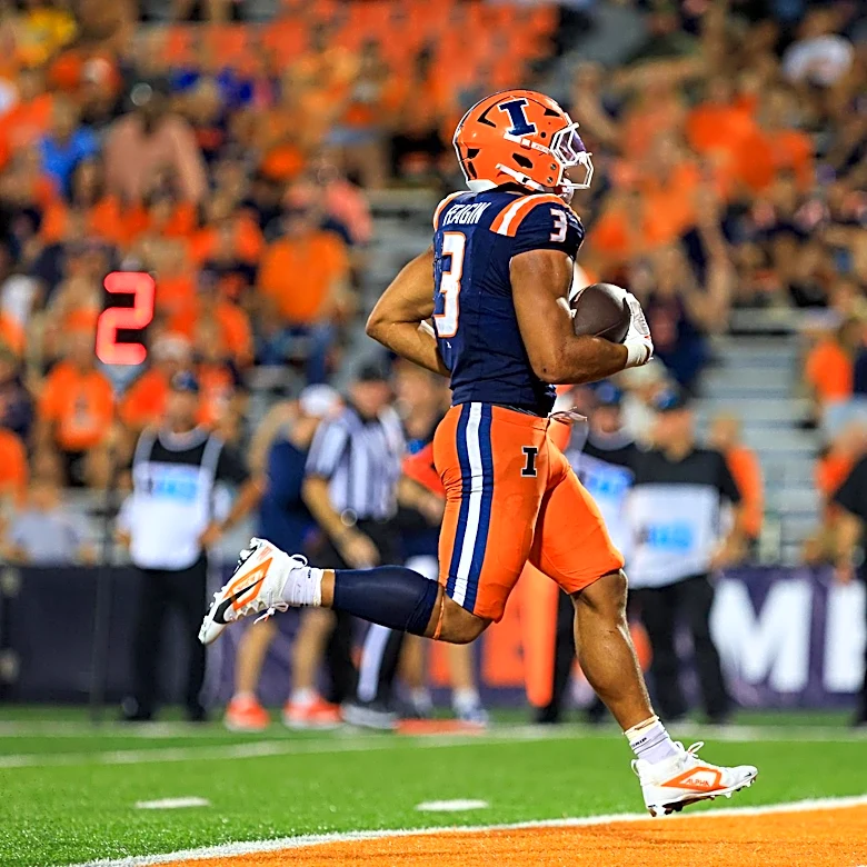 Kaden Feagin’s move to TE adds a new element to Illinois’ offense