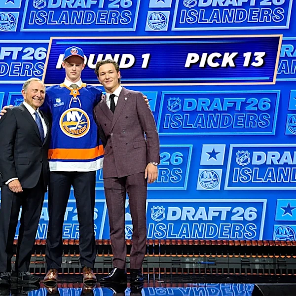 Islanders News: Barzal’s summer, Malte’s choice