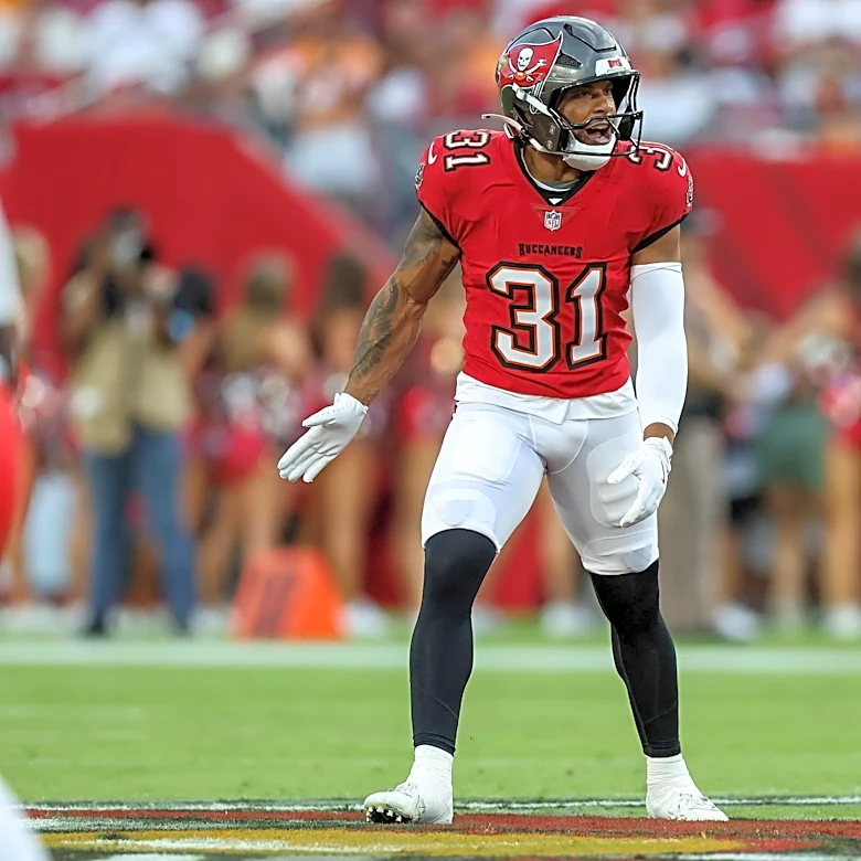 Tampa Bay Buccaneers news: Initial 53-man roster sparks question marks
