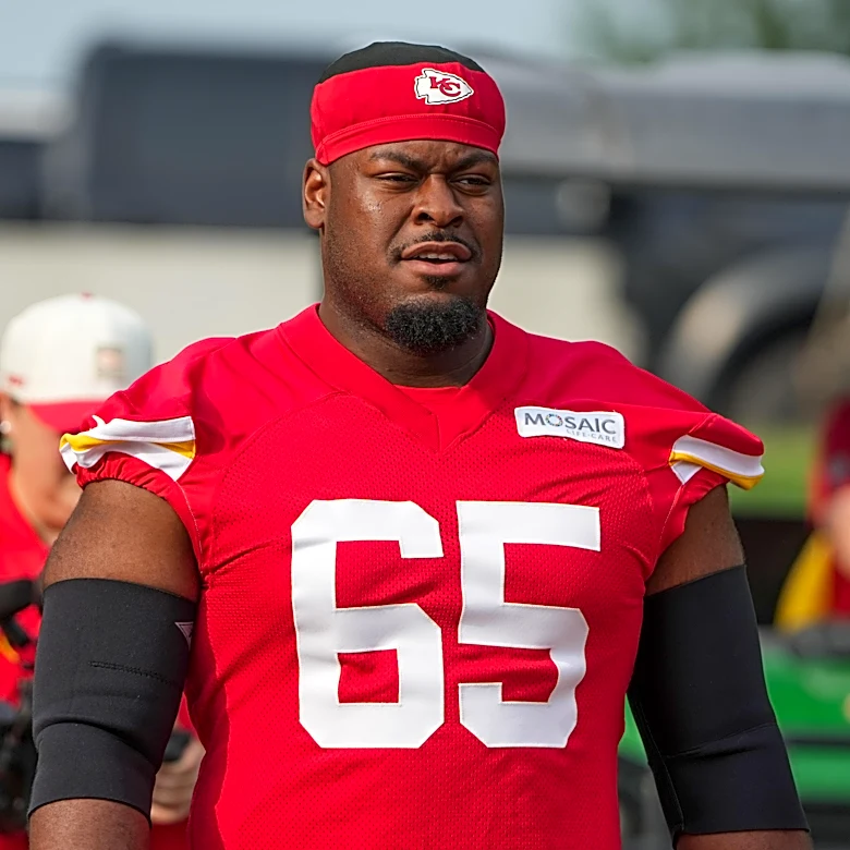Chiefs Mailbag: What is Kansas City’s most concerning position group?