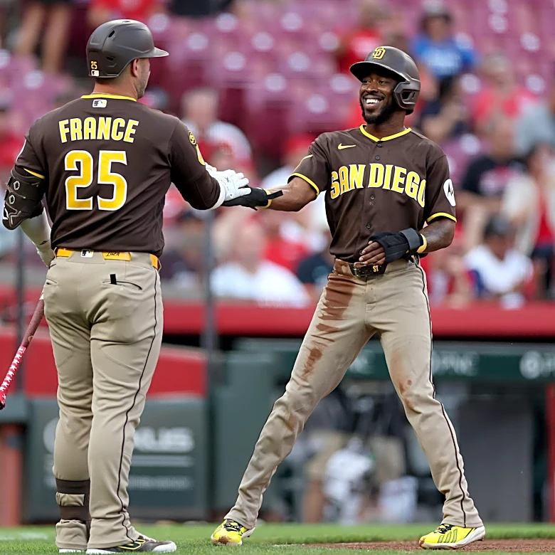 Game 140: San Diego Padres at Cincinnati Reds