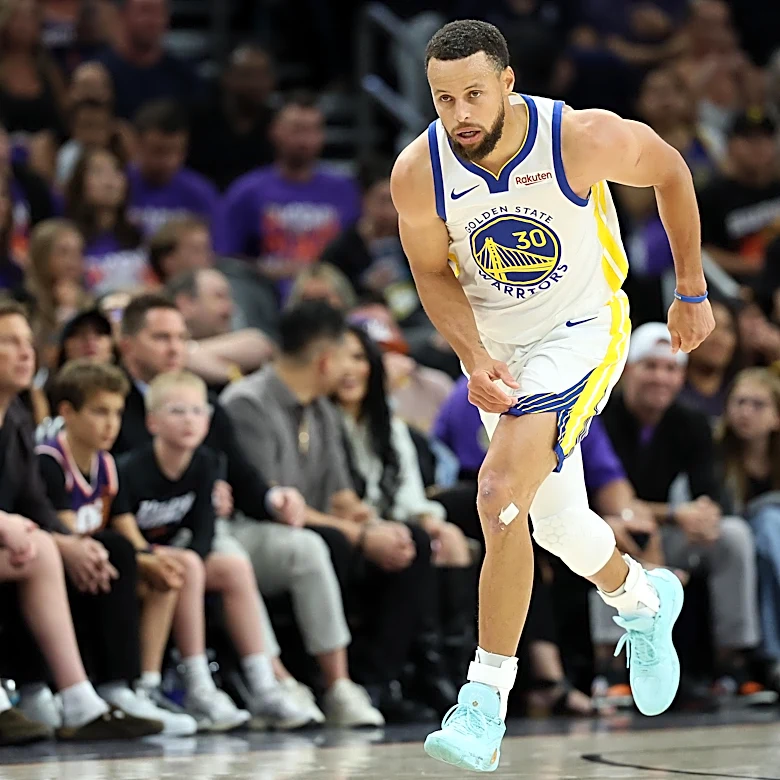 Warriors fan survey: How much longer will Steph Curry play?