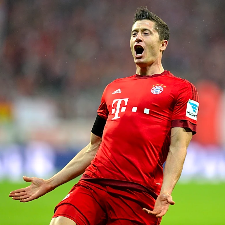 Bavarian Fashion Works: Adidas went with simplicity for Bayern Munich’s 2027/28 kit
