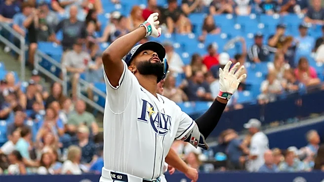 Game Thread: Junior’s race for the home run title!