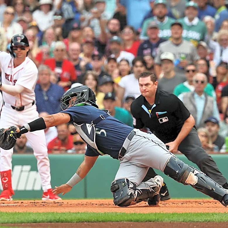 Red Sox drop series finale to Mariners, lost five of seven