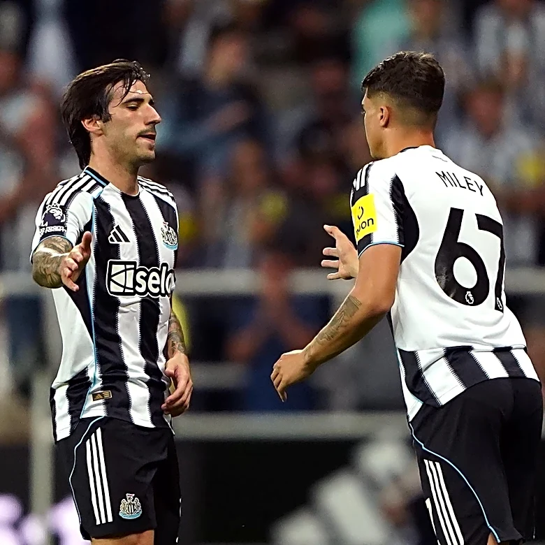 Former EPL Manager Issues Bold Lewis Miley Take After £100M Sandro Tonali Sale