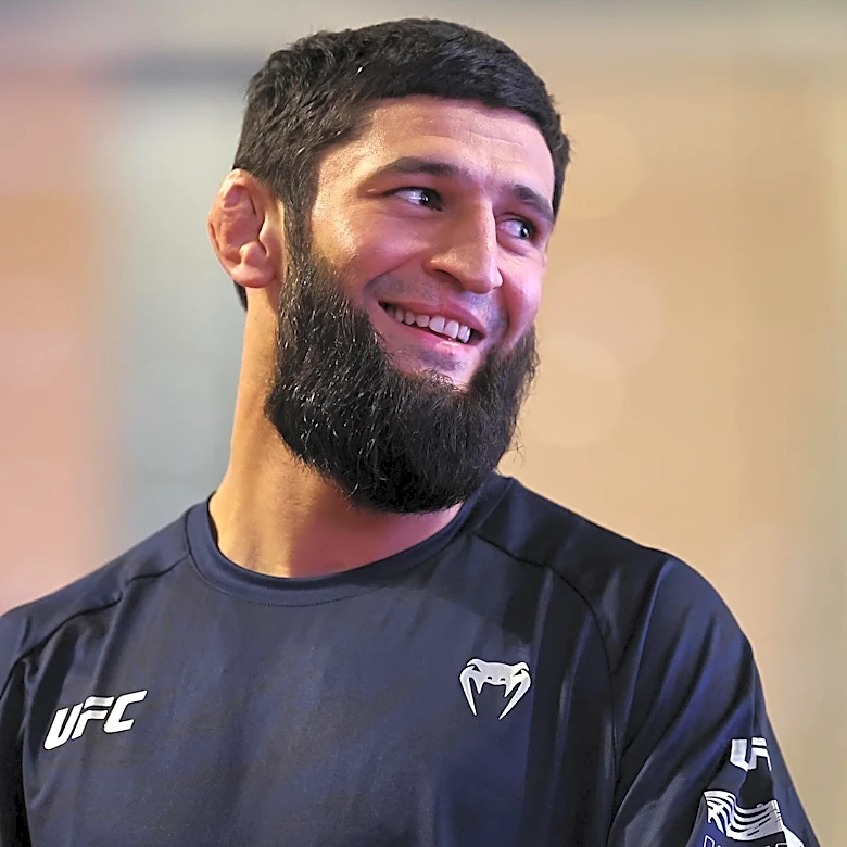 RAF odds: Khamzat balloons to -5000 betting favorite over Tyron Woodley in Moscow