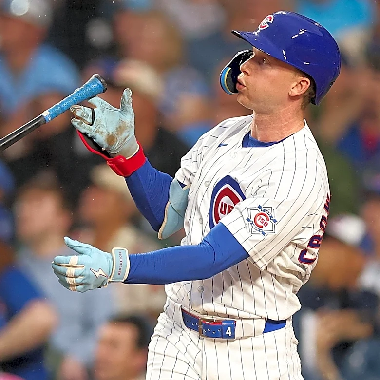 Pete Crow-Armstrong named National League Player of the Month