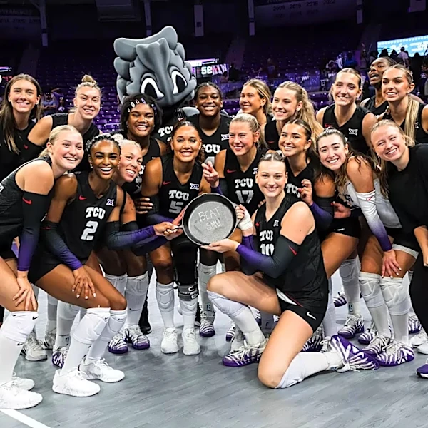 Volleyball: Becca Kelley notches 20 kills, No. 18 TCU knocks off No. 8 SMU