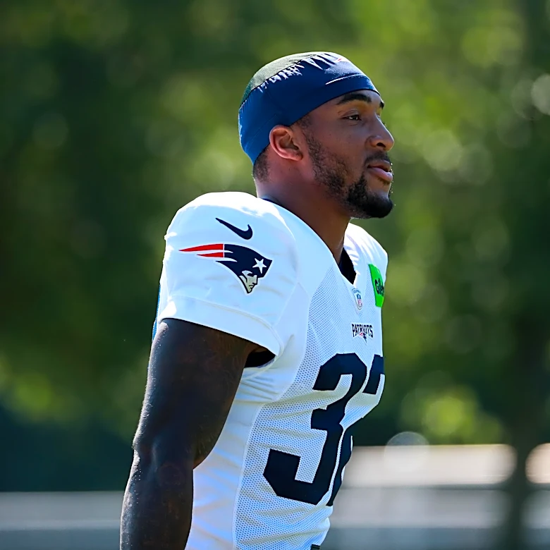 Patriots practice report: TreVeyon Henderson sidelined as Seattle prep continues
