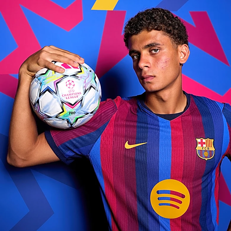 Barcelona include Hamza Abdelkarim and Jesse Bisiwu in Champions League squad