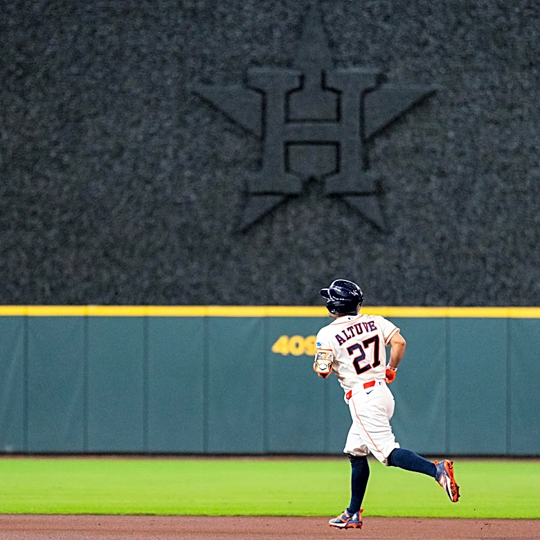 Offense Astro-logy: White Sox fall to Houston, 6-2