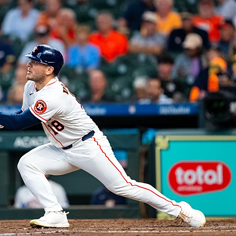 4-Run Third Backs Brown as Astros Drop White Sox 6-2