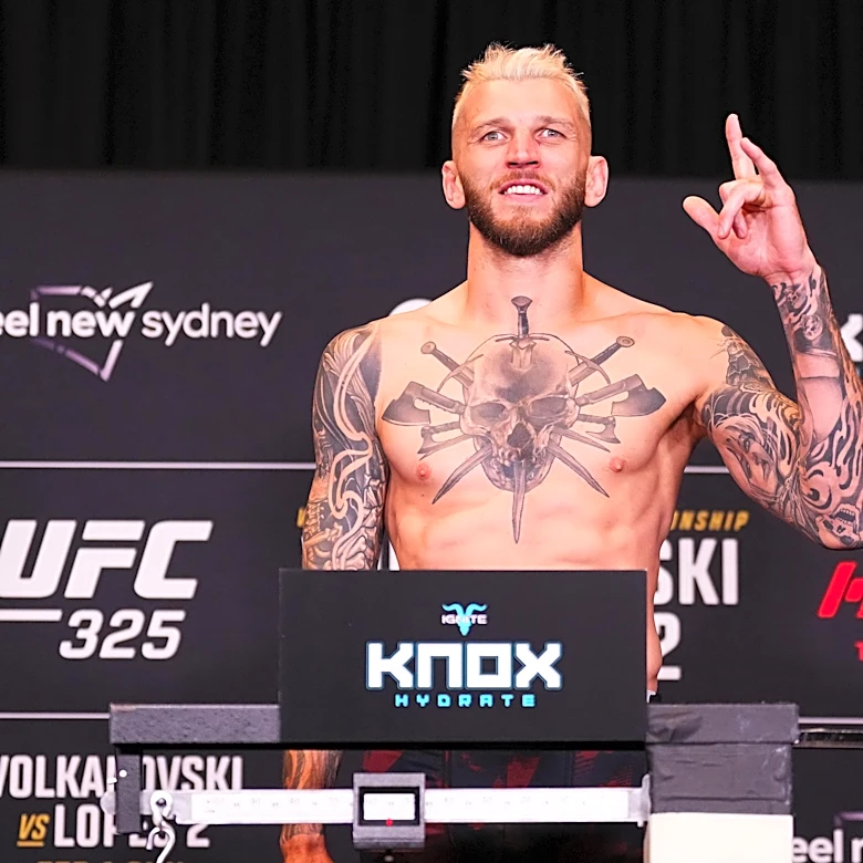 Live: UFC Paris early weigh ins results | Hooker vs. Parnasse