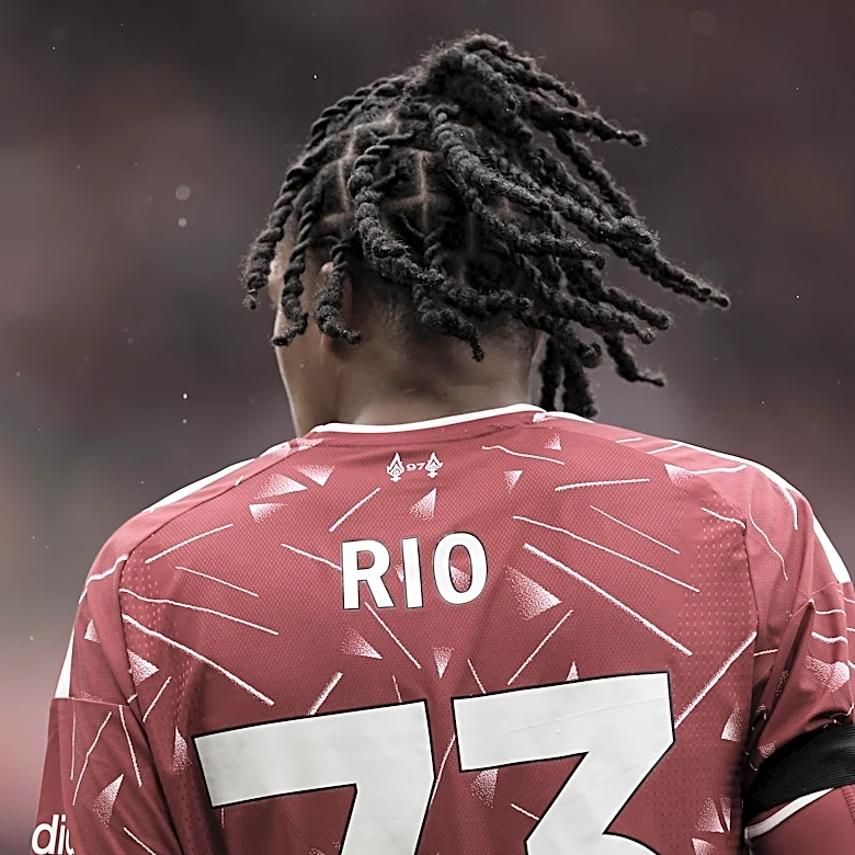 Bayern Munich News: Liverpool baffled by FC Bayern inquiry on Rio Ngumoha; Did Bayern want to sell Hiroki Itō?; and MORE!