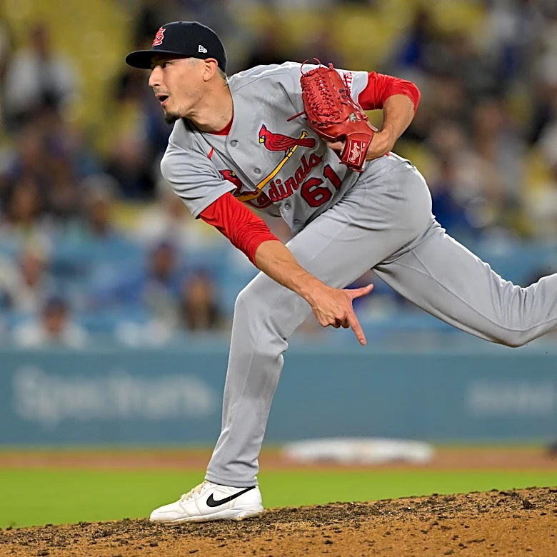 St. Louis Cardinals Bullpen Blows Lead in 9th as Dodgers Avoid Sweep
