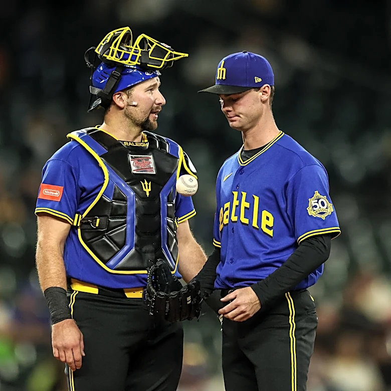 Mariners Stop Short in 7-4 Loss to A’s
