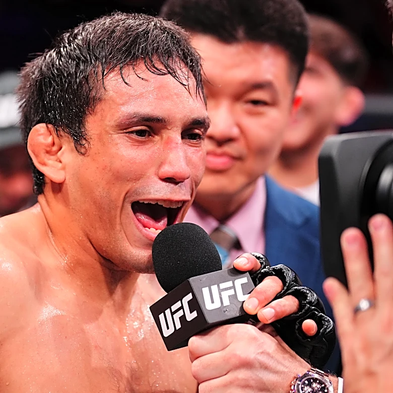 Noche UFC 4 loses another fight after visa issues bounce ‘El Gato Loco’ from Sept. 12 lineup