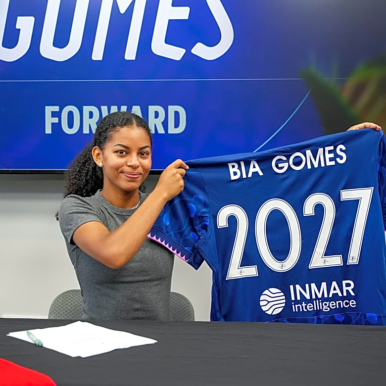 North Carolina Courage acquire international roster spot from Seattle Reign, sign Ana Beatriz Gomes Lopes