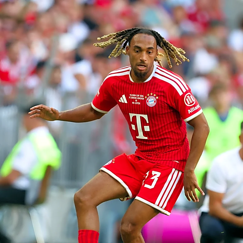 Bayern Munich concedes that Sacha Boey could stay