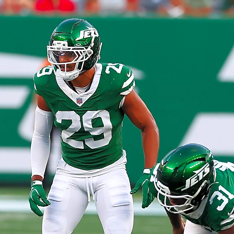 Jets name six captains for the 2026 season