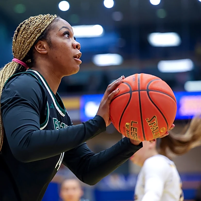 Women’s Basketball Adds Sisi Eleko as a Late Transfer Due to Court Ruling