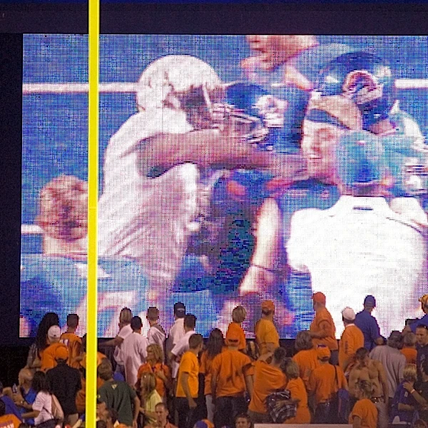 Reacts: Oregon, Boise State, and the Most Interesting Game of the Weekend