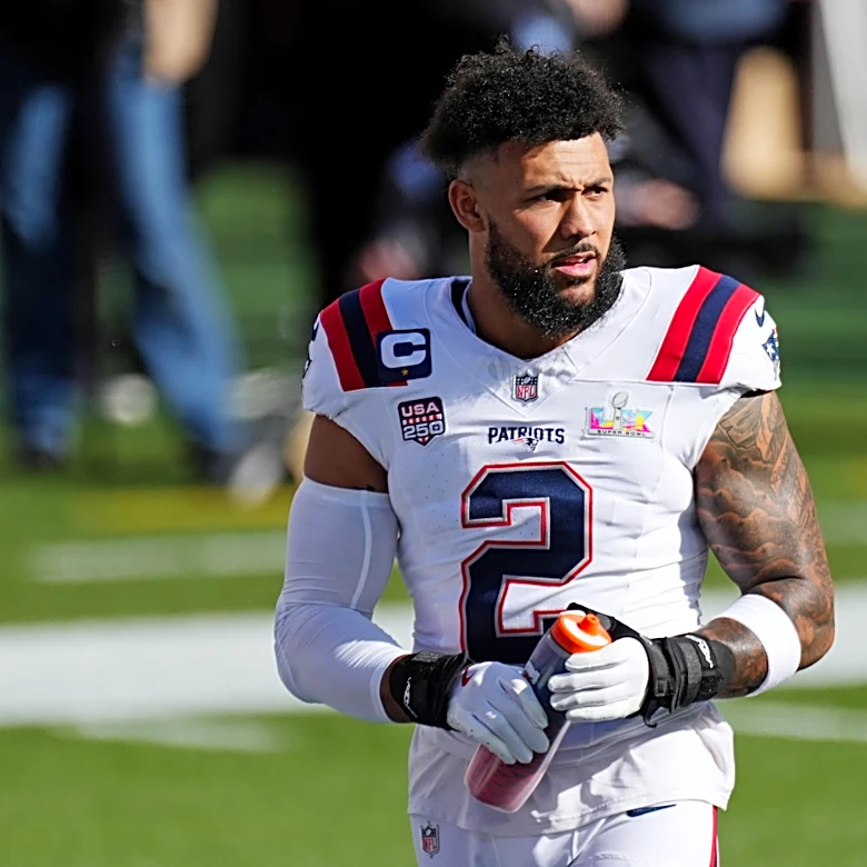 3-Point Stance: How the Patriots’ offseason approach left the defensive edge vulnerable