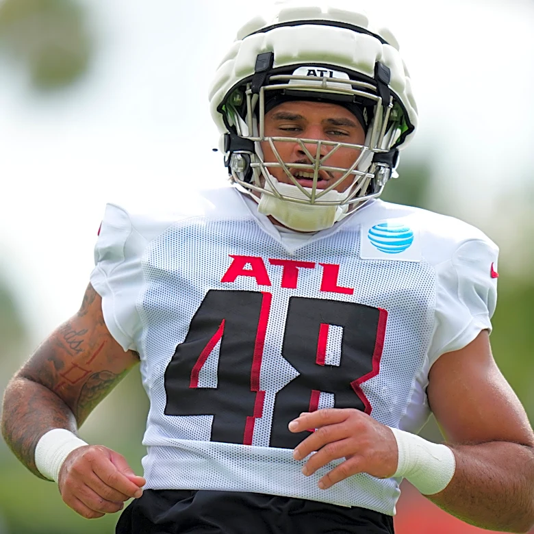Falcons lose Khalid Kareem to 49ers, sign Bralen Trice to practice squad