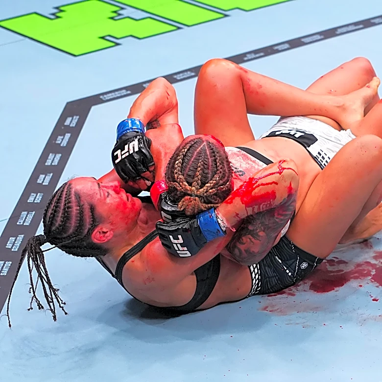 Yikes! Delphine Benouaich sparks UFC Paris with blood-splattering elbows and submission finish | Video