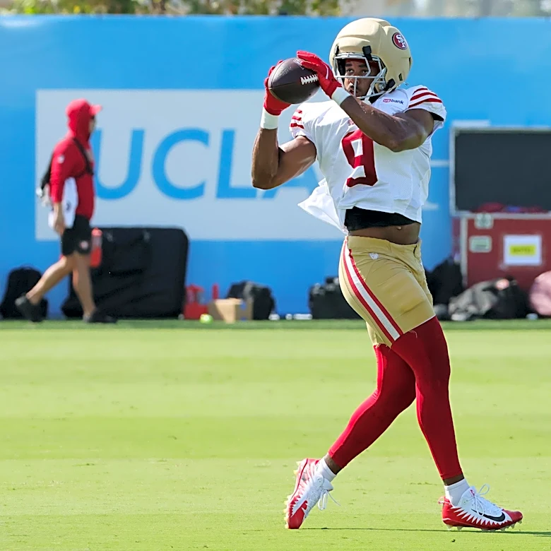 49ers waive Brayden Willis to make room for their long snapper