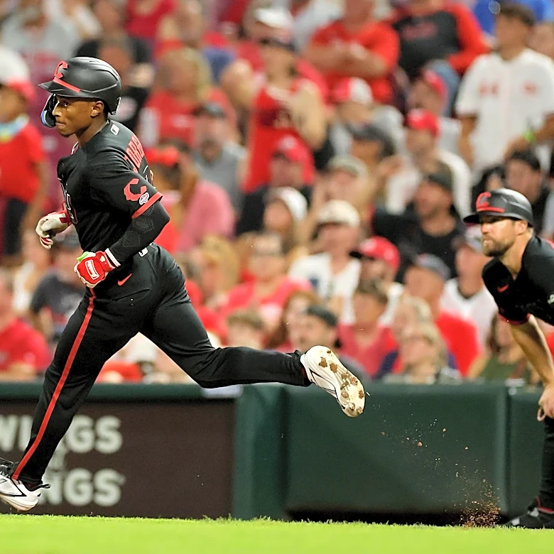 Cincinnati Reds vs. Milwaukee Brewers – Andrew Abbott vs. Dustin May